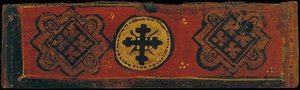 Petit panneau de plafond à caissons avec une croix et des armoiries en forme de losange